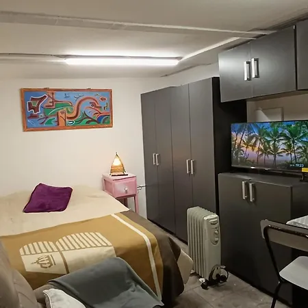 Studio Apartment, Loft Independiente דירה